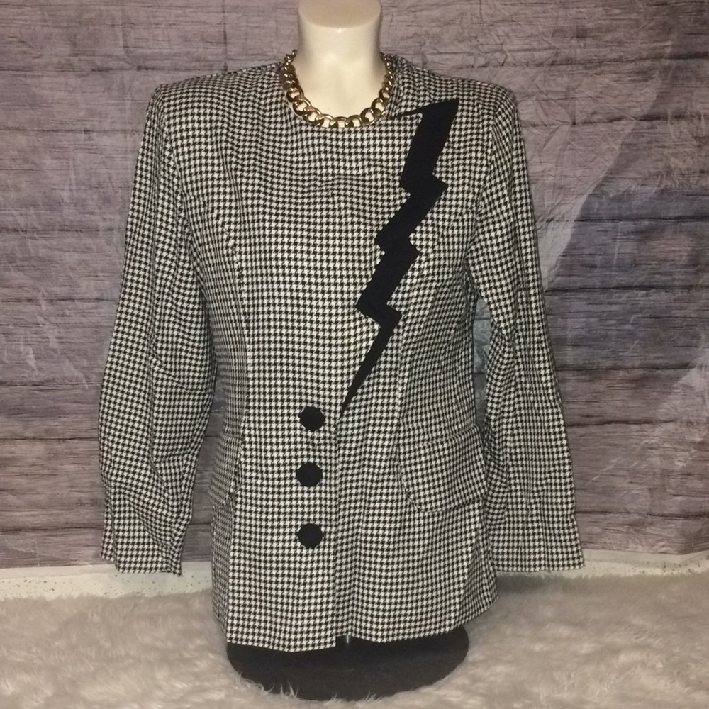 Positive Influence Vintage Houndstooth Blazer